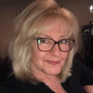 Meet your Posher, Christine